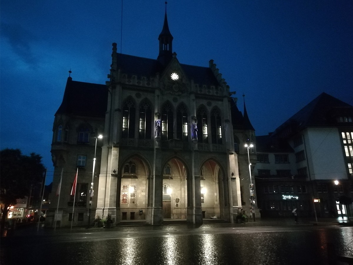 Rathaus Erfurt bei Nacht