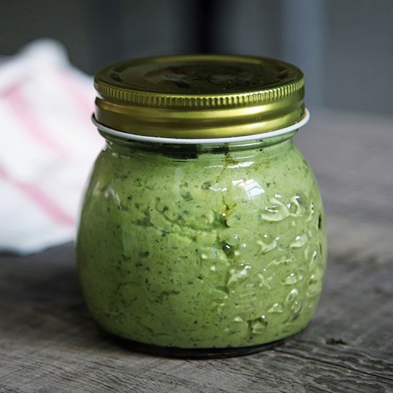 Basilikum Pesto Genua